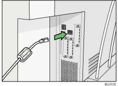 Illustration du raccordement du câble Ethernet Gigabit